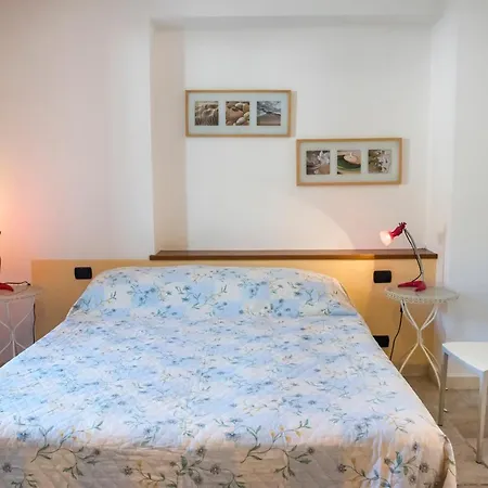 A08 - Poggio, Delizioso Bilocale Al Piano Terra *